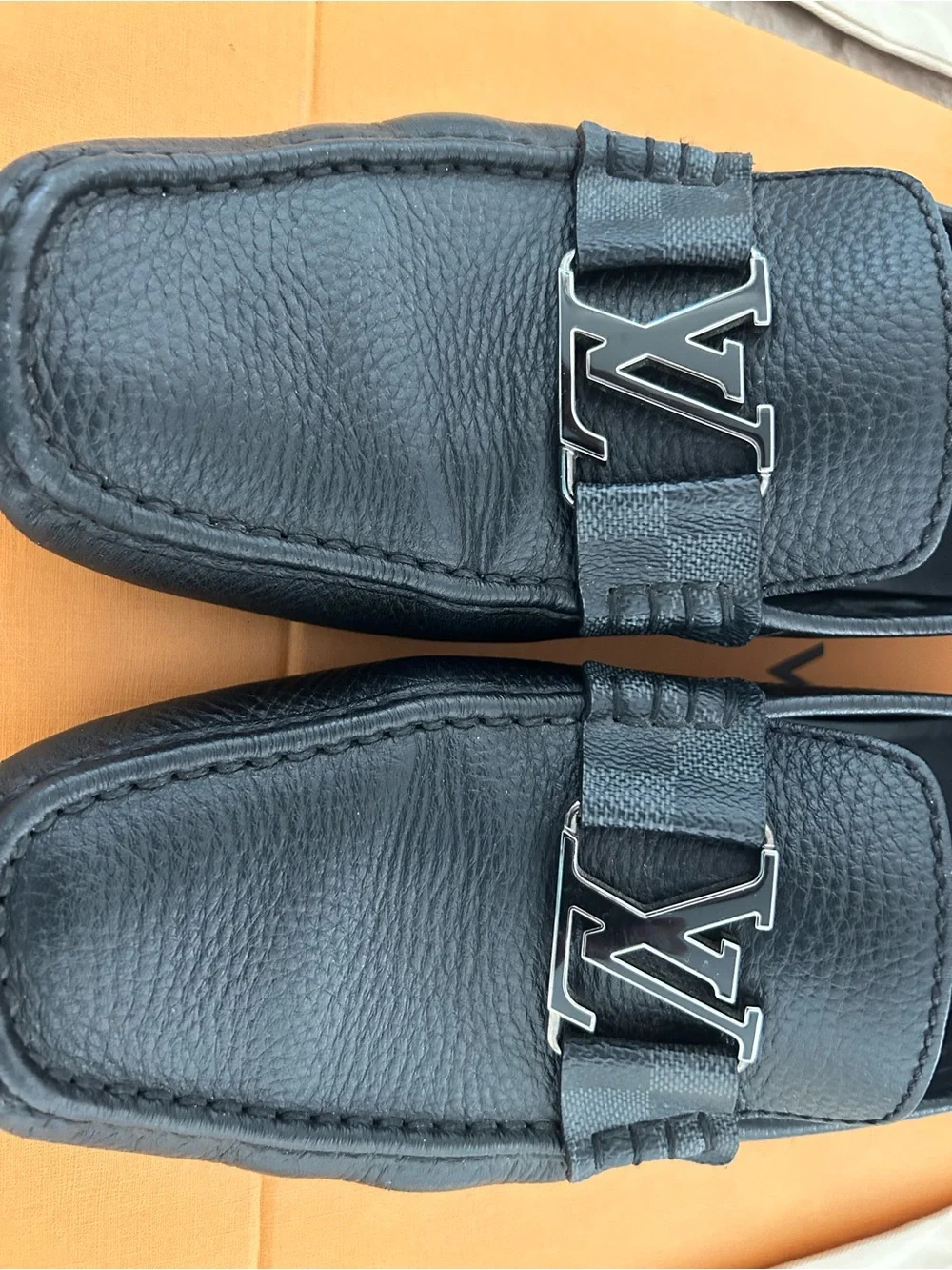 Louis Vuitton Black Pebbled Leather LV Buckle Loafers